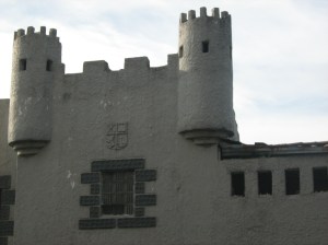 Detalles torres Exterior lado Ecuador.castillo de don Octavio. foto por Jorge O. Arboleda